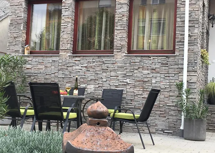 Apponyi 49 Case de vacanță Kaposvár